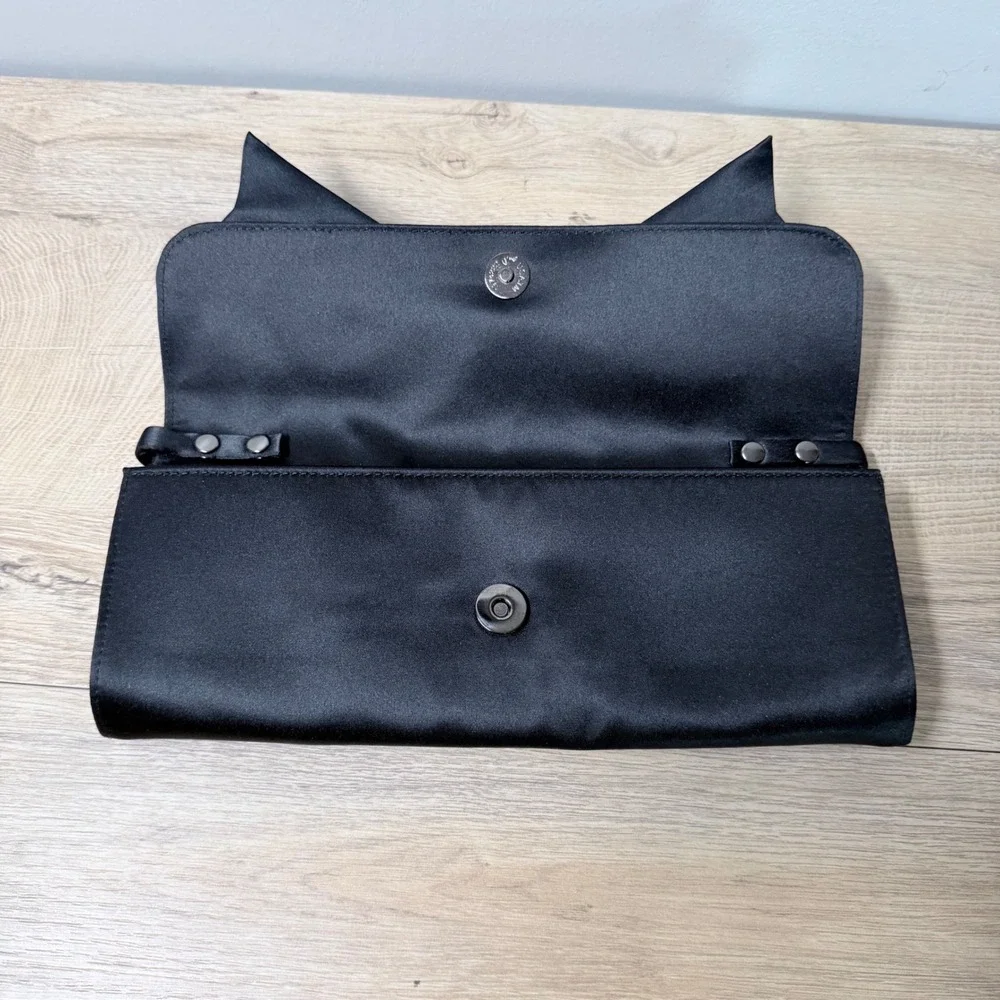 Hollywould for Target Clutch Bag Womens OS Black‎ Satin Bow Leopard Print Lining